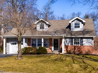 16 Woodland Rd, Chatham, NJ, 07928