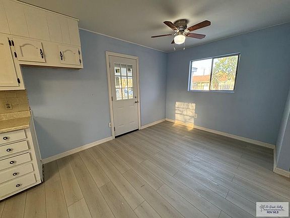 5th image of 1175 Milam Ave