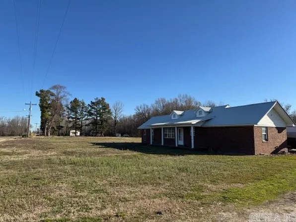 559 Lee 439 Rd, Moro, AR 72368
