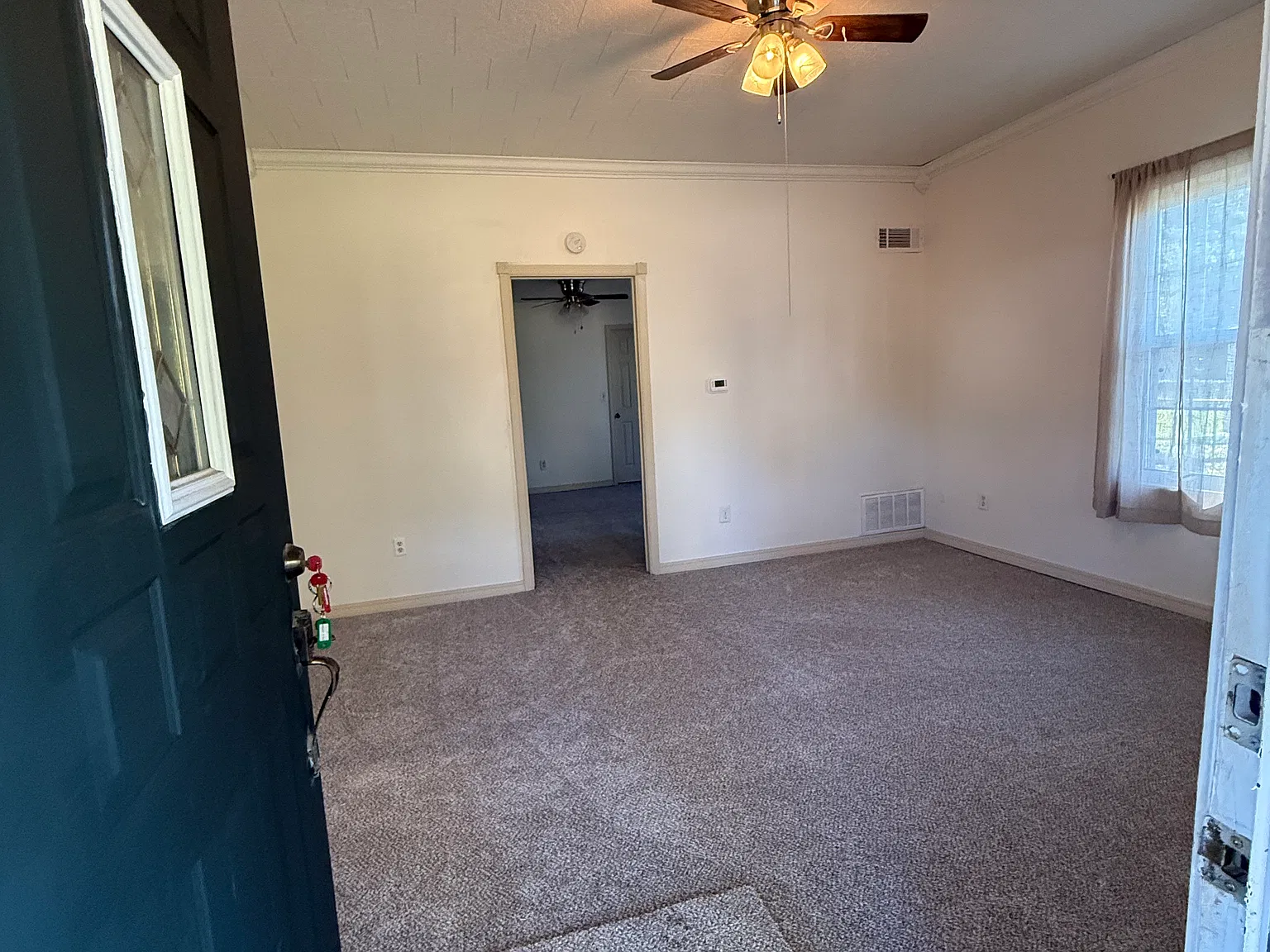 2 bed, 980 sqft, $1,100 — Photo 2