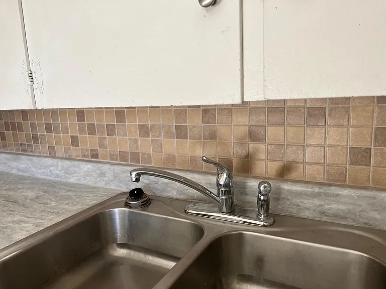 3617 E Lee St — Photo 17