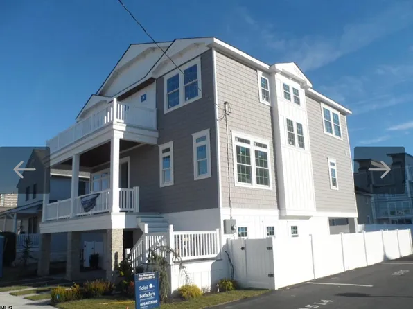 9506 Pacific Ave, Margate, NJ 08402