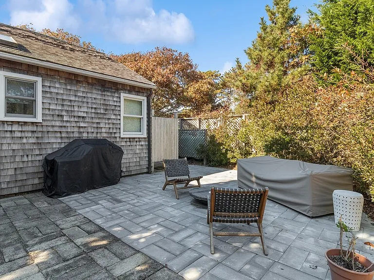 24 Jacqueline Dr — Photo 30