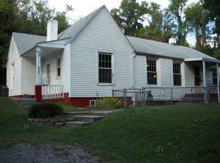 4503 Salem Tpke NW, Roanoke, VA 24017