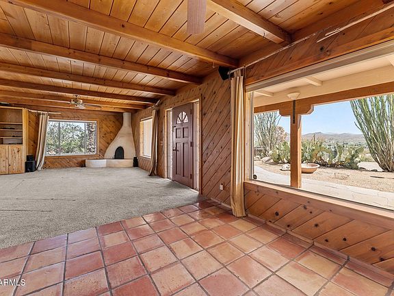 4th image of 651 CHAPARRAL Road