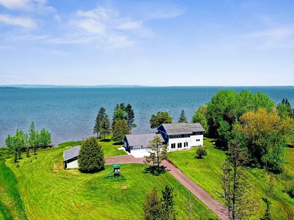 66530 Bayfront Rd, Ashland, WI 54806