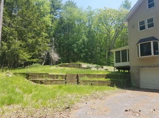 482 Oakland Valley Rd, Cuddebackville, NY 12729
