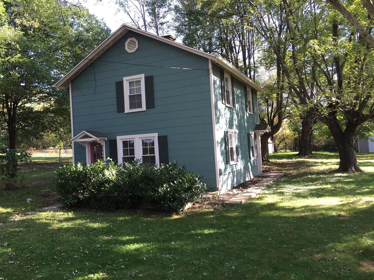 428 Betsy Bell Rd, Staunton, VA 24401 | Zillow