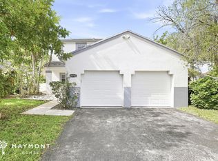 20742 NW 3rd Ct, Hollywood, FL 33029