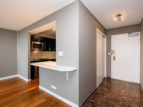 3rd image of 3550 N Lake Shore Dr APT 2608
