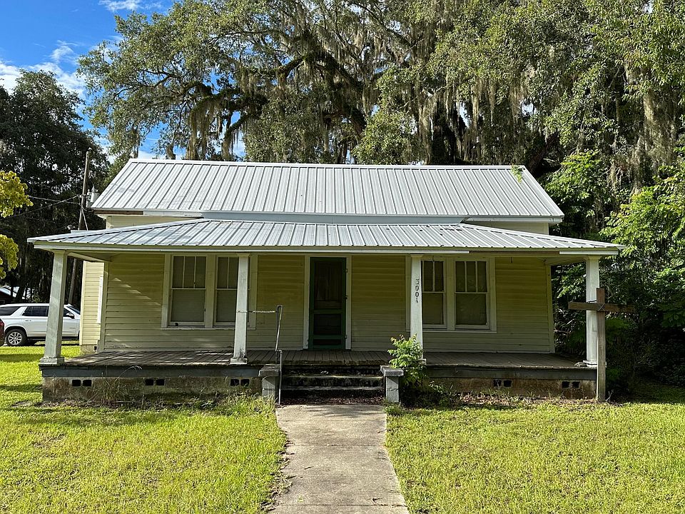 1st image of 3001 ST JOHNS Avenue