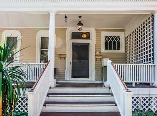 324 Dempster St, Evanston, IL