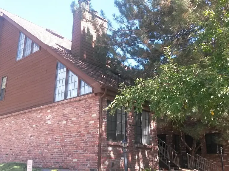 812 S Vance St #B — Photo 1