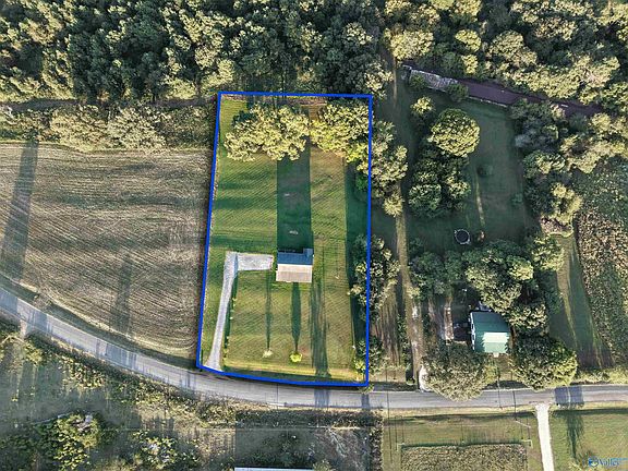 4th image of 1848 County Road 572