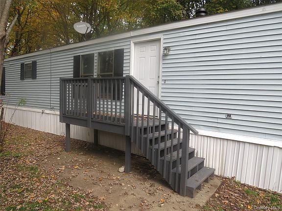 2nd image of 723 Beekman Road #75