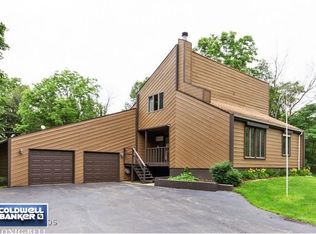 2154 Bell Rd, Minooka, IL 60447