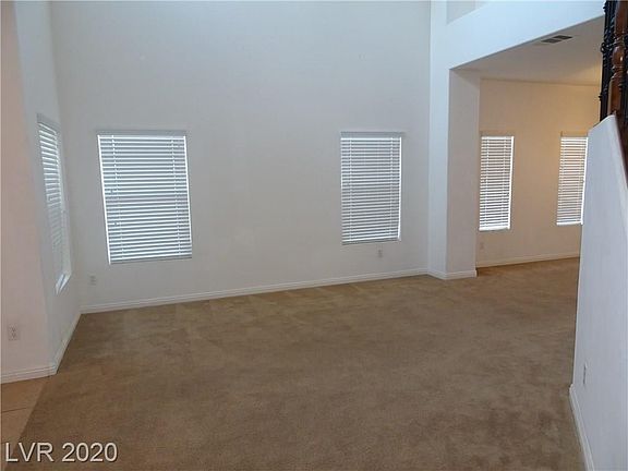 3rd image of 162 Copper Rock Ct