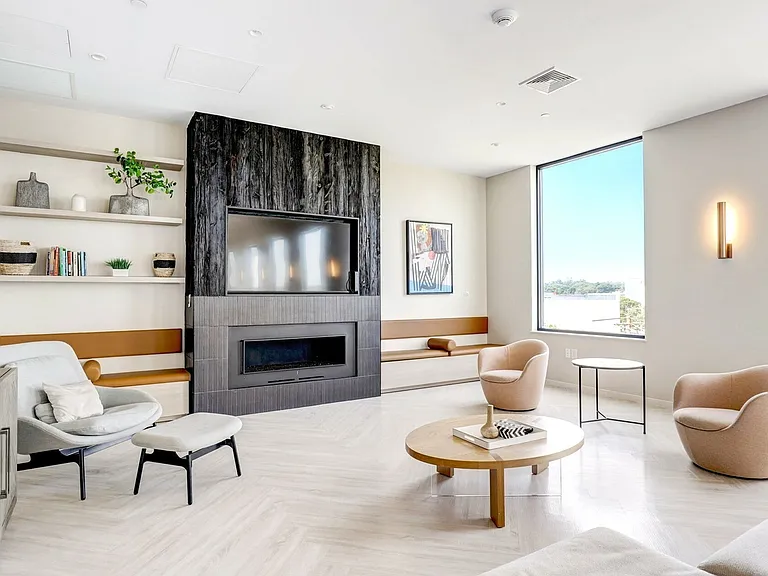 TV Lounge