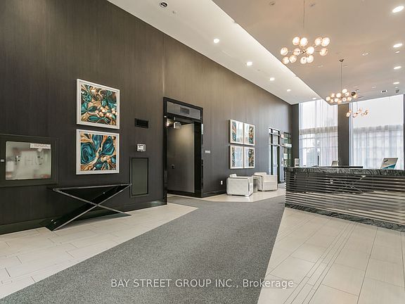 3rd image of 400 Adelaide St E #1615