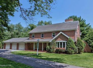 1450 Sutton Rd, Shavertown, PA 18708