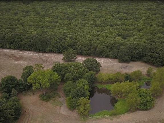 2nd image of 2174 County Road 4106