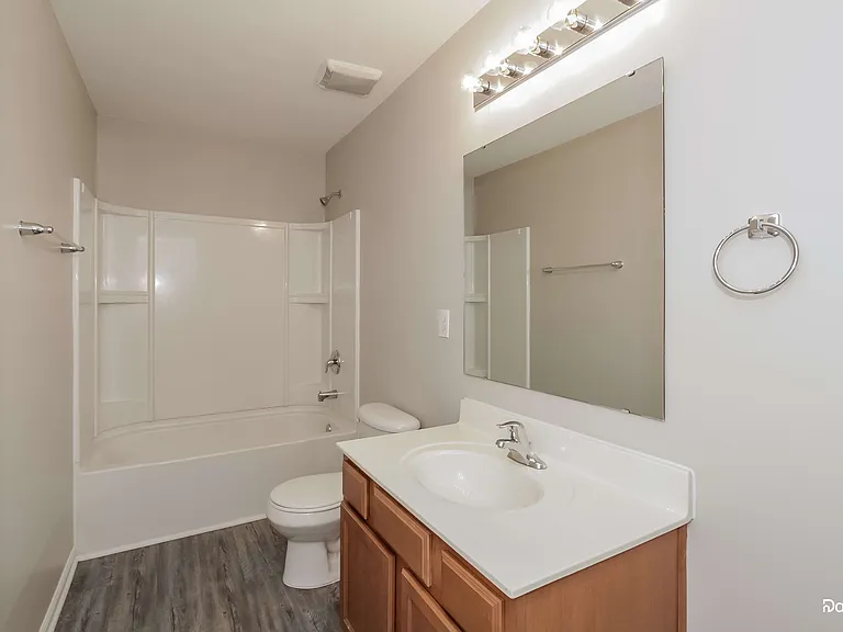 7215 Waldon Park Ln — Photo 8