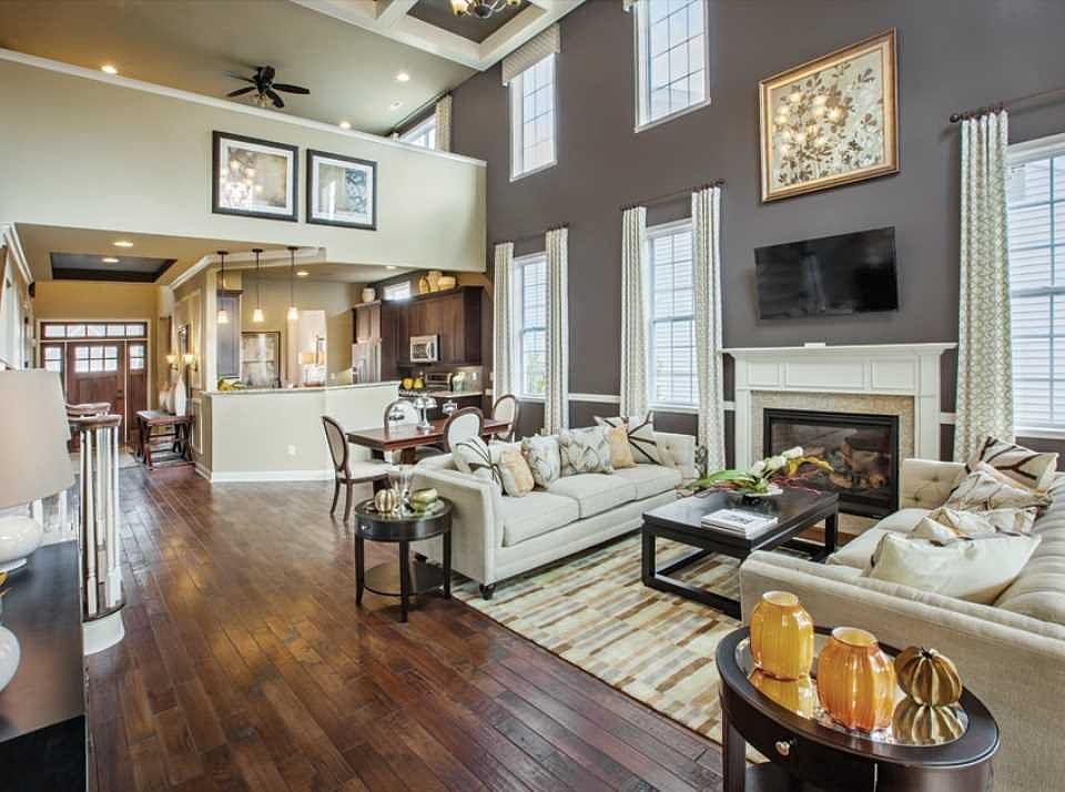 2nd image of 48 Linwood Dr #44