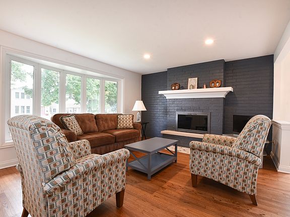 2nd image of 4506 N Newland Ave