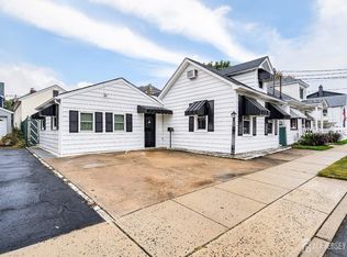 35 Raritan Ave, South River, NJ 08882
