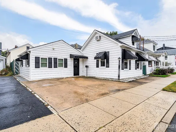 35 Raritan Ave, South River, NJ 08882