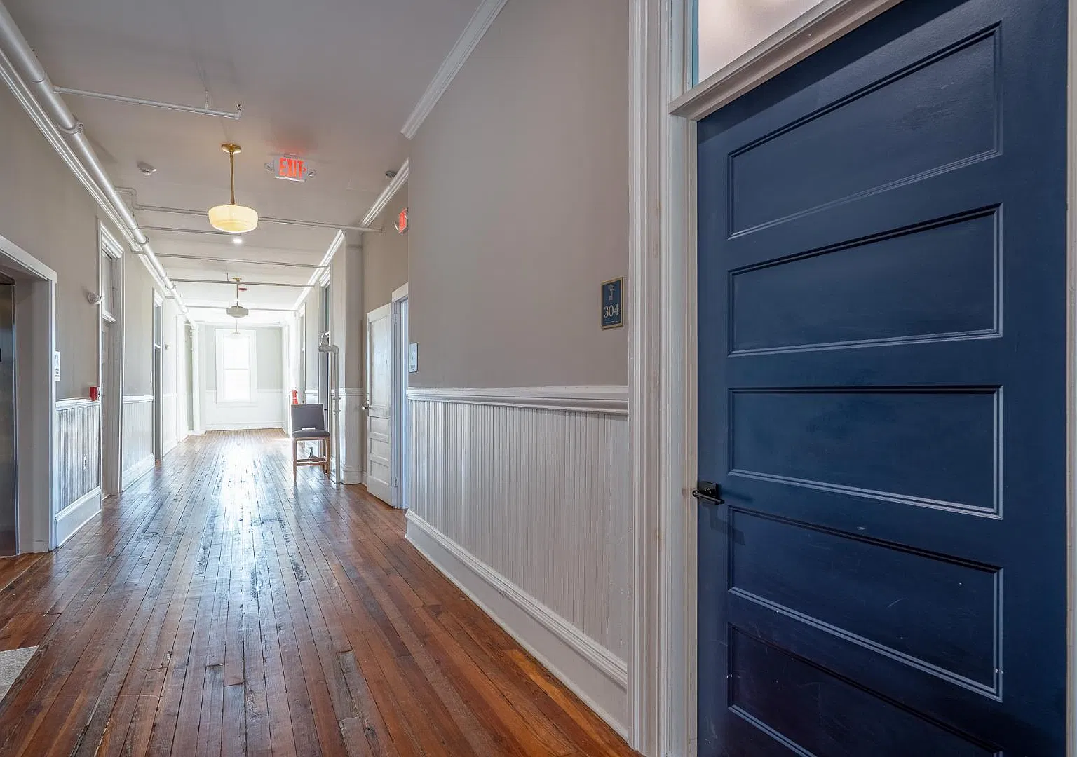 52 Union St S - 304 — Photo 2