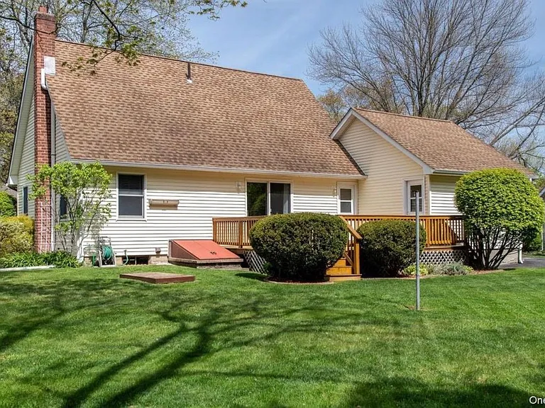 34 Appletree Dr — Photo 12