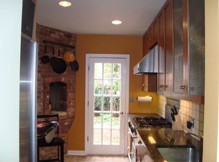 405 12th St SE, Washington, DC 20003