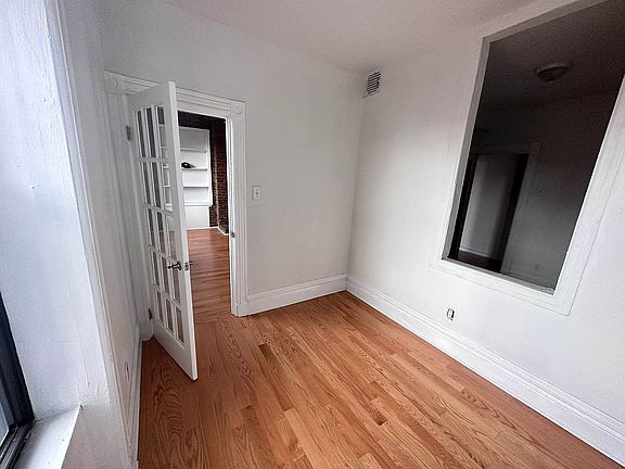 4th image of 295 Greene Ave APT 6