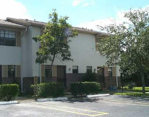 1st image of 421 N Cypress Dr APT 13