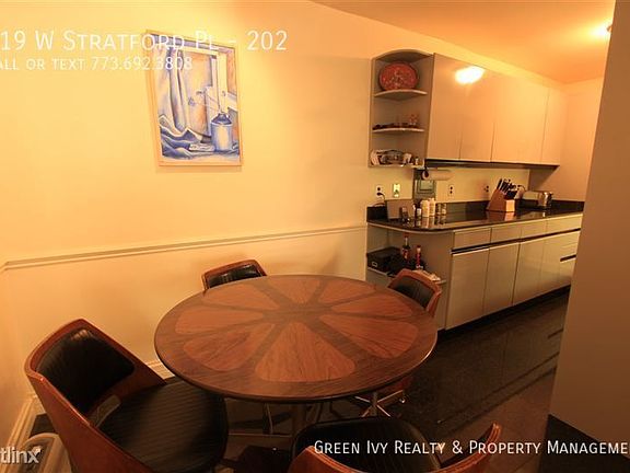 5th image of 619 W Stratford Pl APT 202