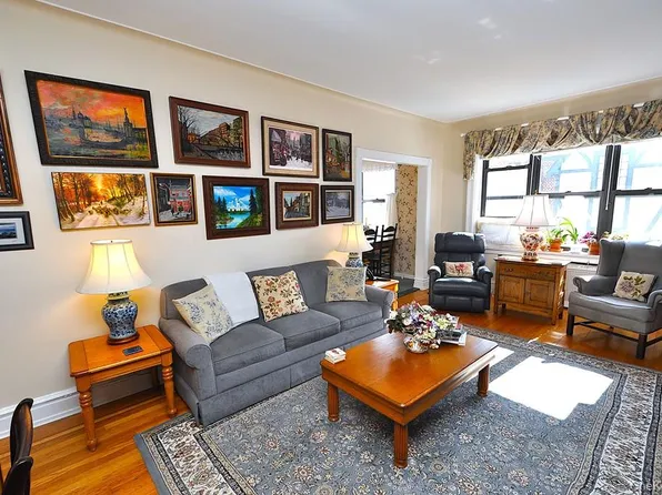 143 Garth Road #4D, Scarsdale, NY 10583