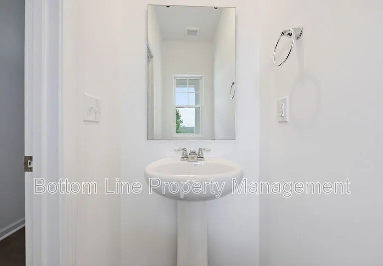 27 Broward Ln — Photo 23