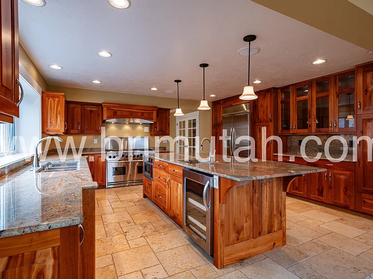 105 N Young Oak Rd — Photo 3