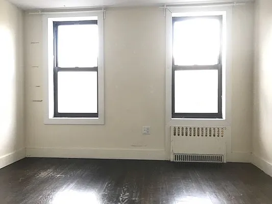 Rented by Simply Brooklyn Realty Inc | media 10