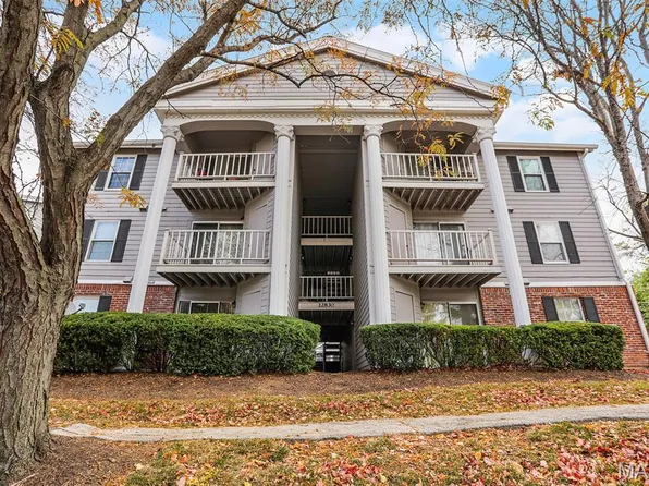 12830 Portulaca Dr APT B, Saint Louis, MO 63146