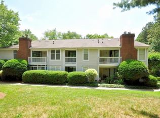 1254 Keys Lake Dr, Atlanta, GA 30319