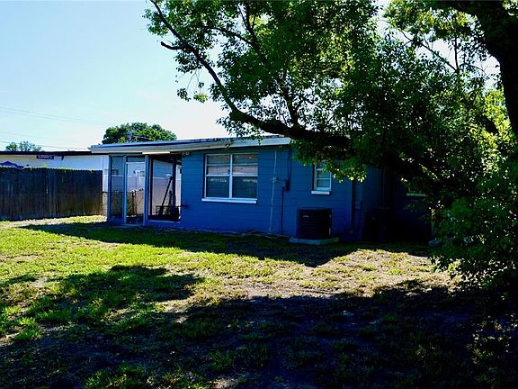 4th image of 10926 N Annette Ave