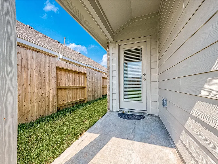 7538 Coral Terrace Dr — Photo 33