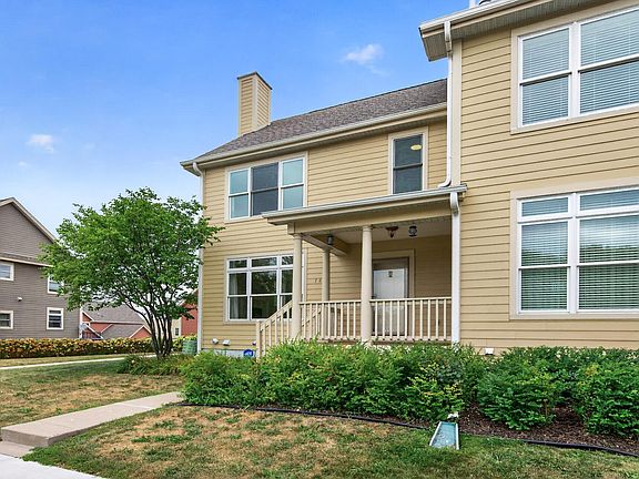 3rd image of 788 Cedar St #5