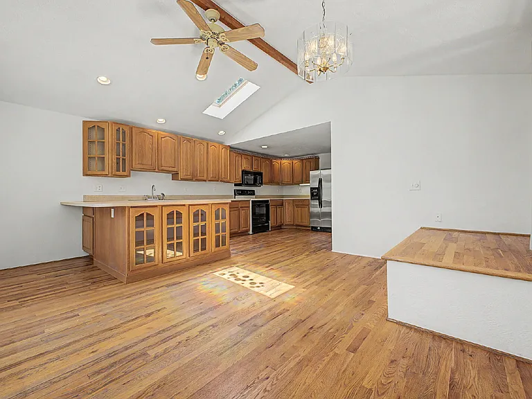 3151 W 25th Ave — Photo 13
