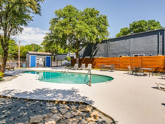 5th image of 501 Londonderry Ln #3020b3052