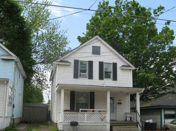 2510 Perry St, Erie, PA 16503