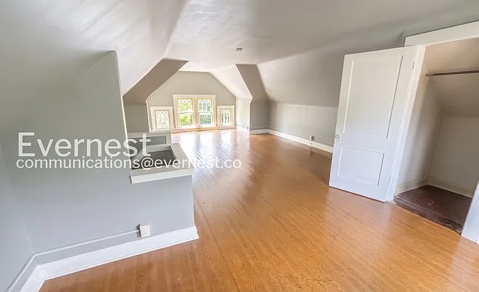 700 Linwood Ave — Photo 25