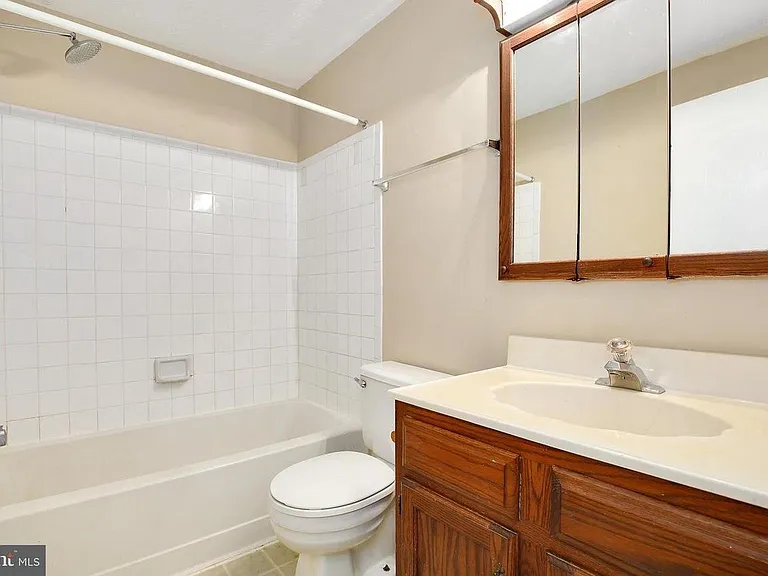 14 Whitechurch Ct — Photo 8